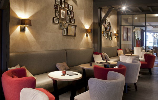 horeca tafels en stoelen B2B meubelproject horeca tafels en stoelen