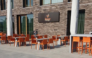 Brasserie Barrage Waregem outdoor furniture Pedrali